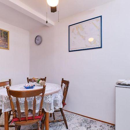 Apartman Ana Mali Lošinj Eksteriør bilde